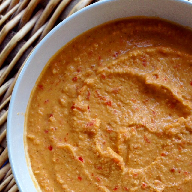 Vegan_Red-Pepper-Hummus
